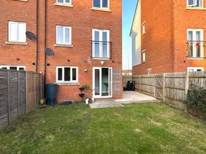 Photo 11- click for photo gallery